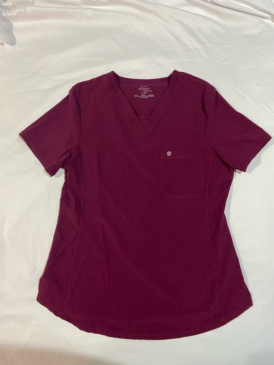 Cherokee Other - Women's V-Neck Scrub Set - Burgundy